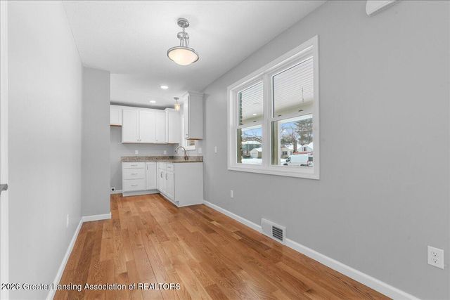 1501 Shubel Avenue, Lansing, MI 48910