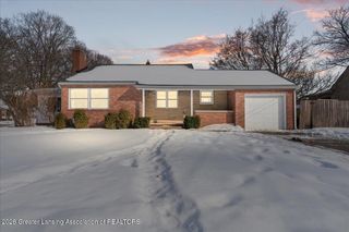1501 Shubel Avenue, Lansing, MI 48910