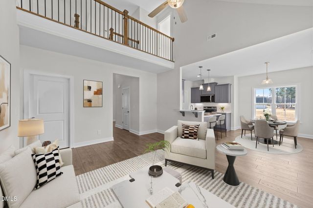 1039 N Lincoln Street, Benson, NC 27504