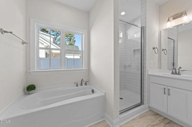 1039 N Lincoln Street, Benson, NC 27504