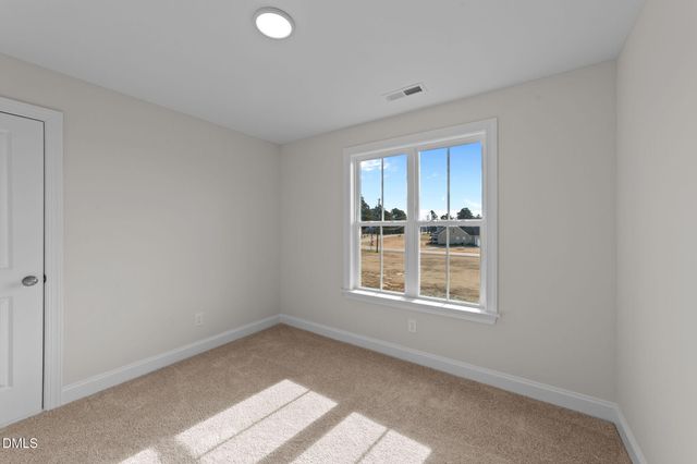 1039 N Lincoln Street, Benson, NC 27504