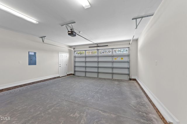 1039 N Lincoln Street, Benson, NC 27504