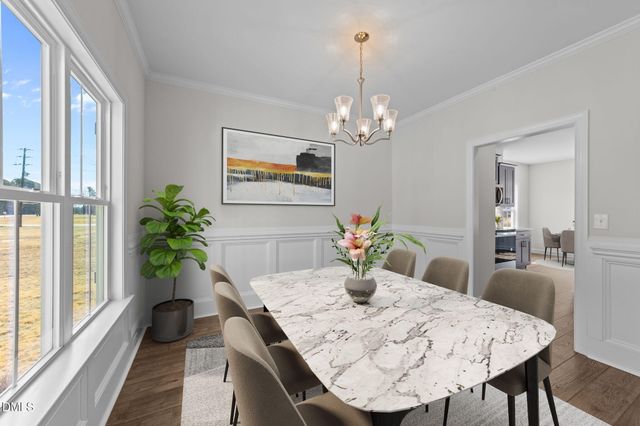 1039 N Lincoln Street, Benson, NC 27504