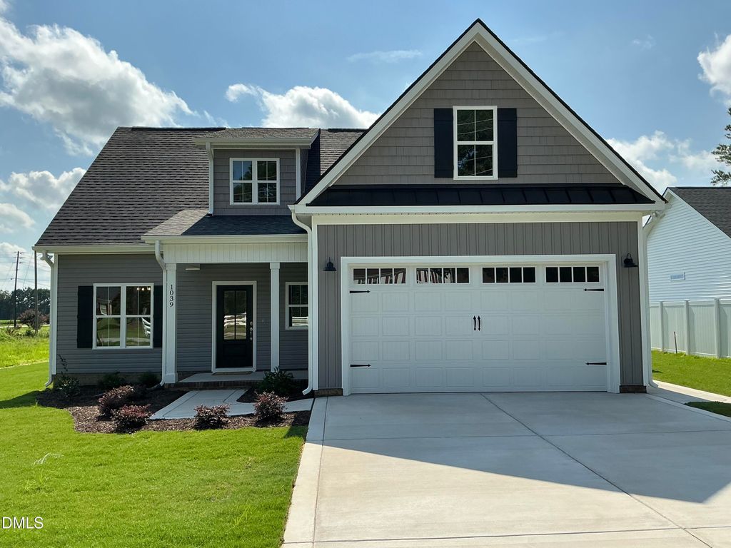 1039 N Lincoln Street, Benson, NC 27504