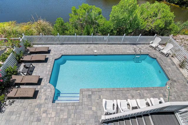 3590 Waverly Circle, Destin, FL 32541