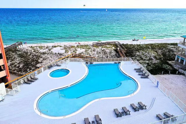 3590 Waverly Circle, Destin, FL 32541