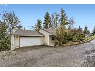 741 Se FOREST GLEN Rd, Estacada, OR 97023