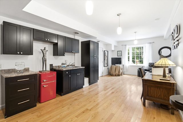 150 Wallace Road, Bedford, NH 03110