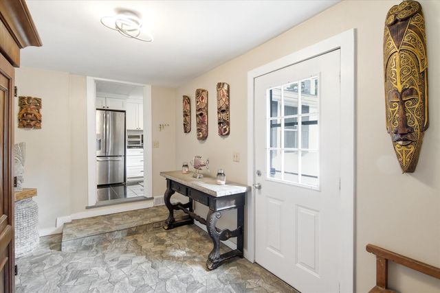 150 Wallace Road, Bedford, NH 03110