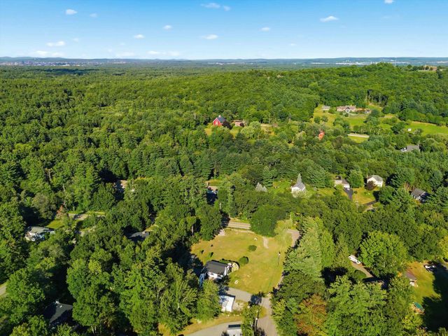 150 Wallace Road, Bedford, NH 03110