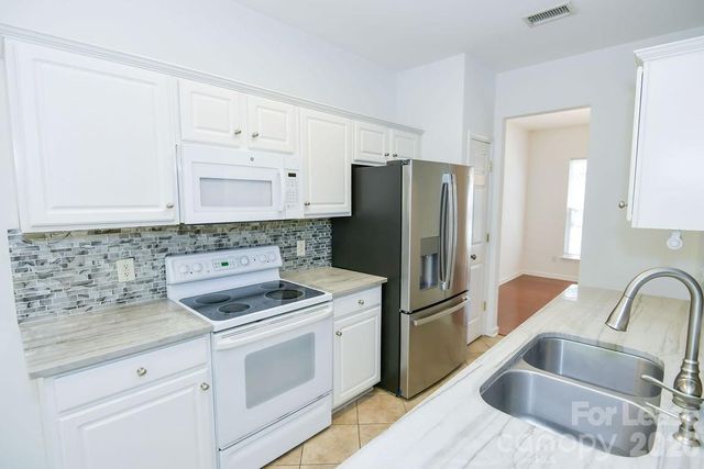 11738 Huxley Road, Charlotte, NC 28277