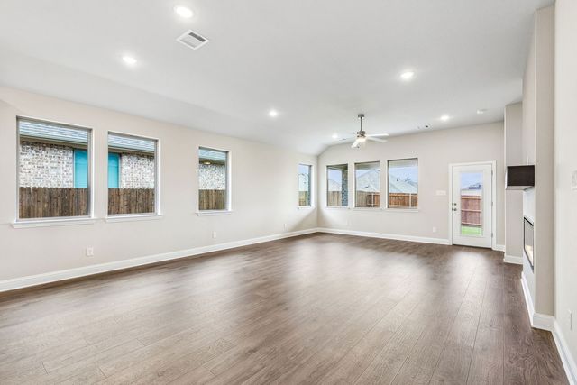 10325 Canna Lily Street, Fort Worth, TX 76036