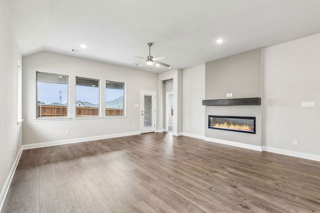 10325 Canna Lily Street, Fort Worth, TX 76036