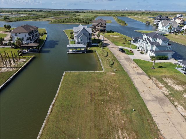 14 Saddlebunch, Hitchcock, TX 77563