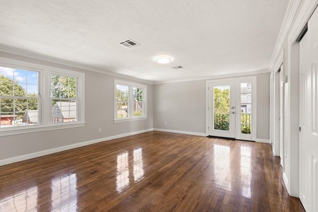 129 A-B Maple Ave, Shrewsbury, MA 01545