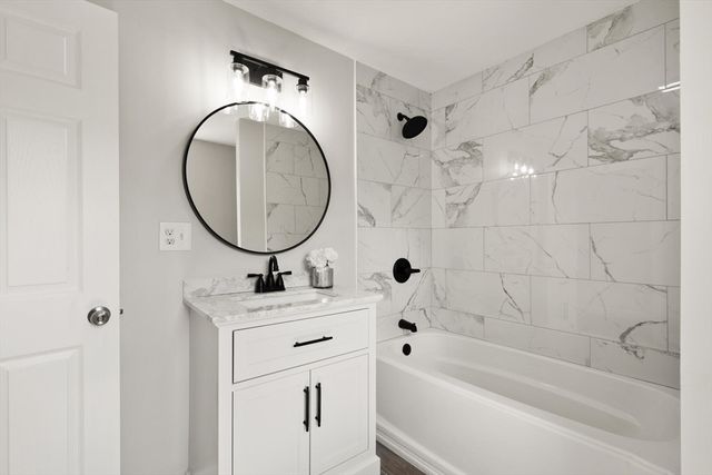 129 A-B Maple Ave, Shrewsbury, MA 01545