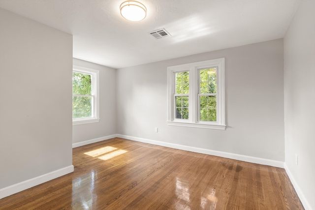 129 A-B Maple Ave, Shrewsbury, MA 01545