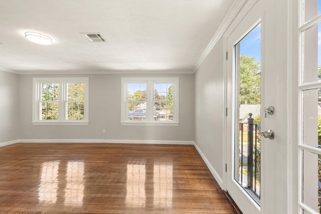 129 A-B Maple Ave, Shrewsbury, MA 01545