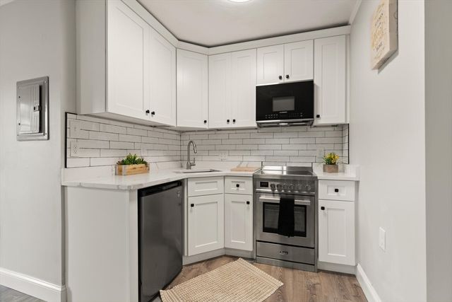 129 A-B Maple Ave, Shrewsbury, MA 01545