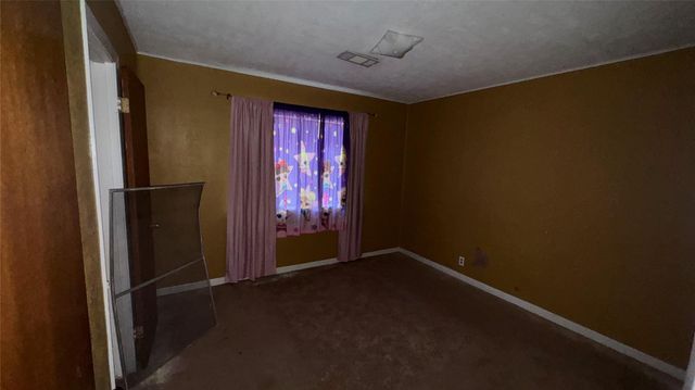 1913 Lincoln Drive, Orange, TX 77630