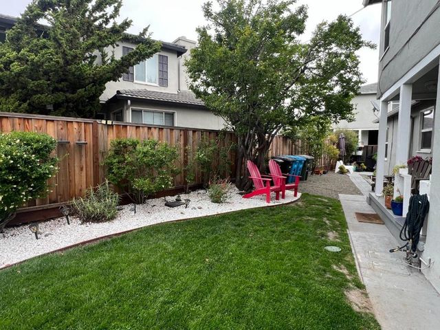 W 38th Avenue, San Mateo, CA 94403