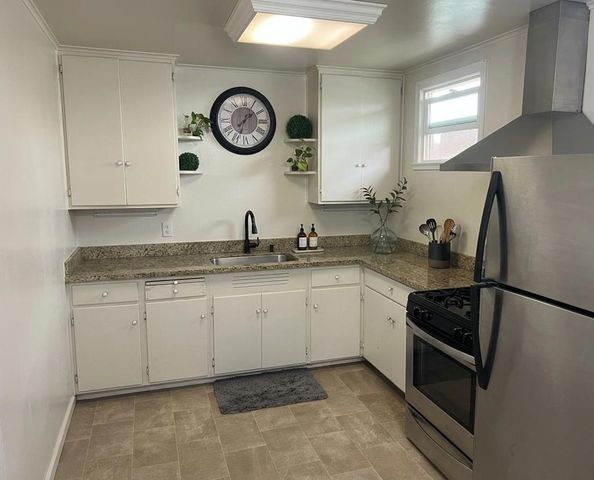 W 38th Avenue, San Mateo, CA 94403