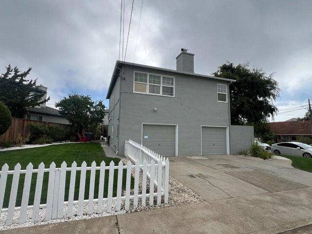 W 38th Avenue, San Mateo, CA 94403