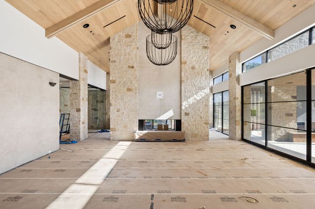 1525 Meandering Way Drive, Westlake, TX 76262