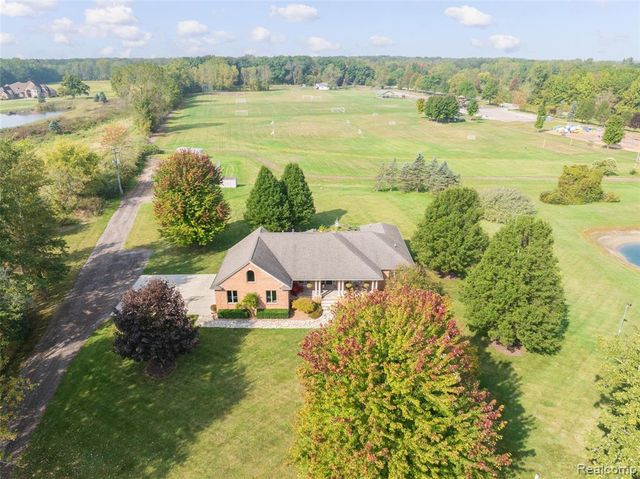 7030 Marsh Road, Cottrellville, MI 48039