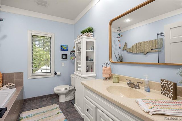7030 Marsh Road, Cottrellville, MI 48039