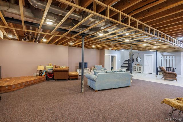 7030 Marsh Road, Cottrellville, MI 48039