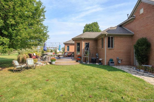 7030 Marsh Road, Cottrellville, MI 48039