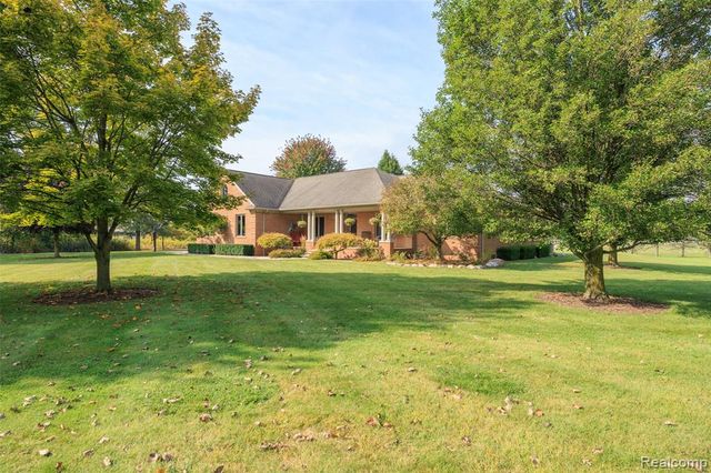 7030 Marsh Road, Cottrellville, MI 48039