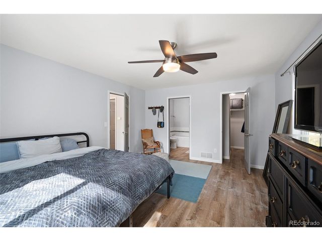 560 Gunsmoke Dr, Bailey, CO 80421