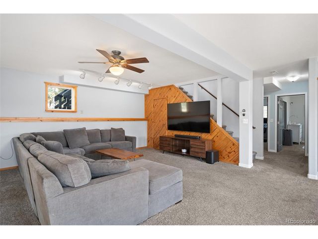 560 Gunsmoke Dr, Bailey, CO 80421