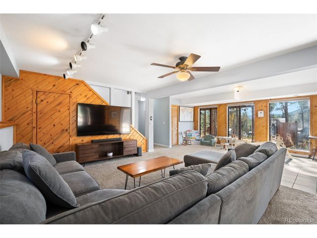 560 Gunsmoke Dr, Bailey, CO 80421