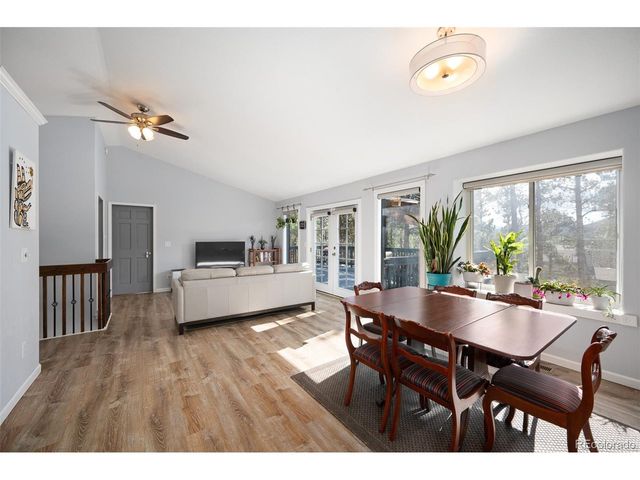 560 Gunsmoke Dr, Bailey, CO 80421