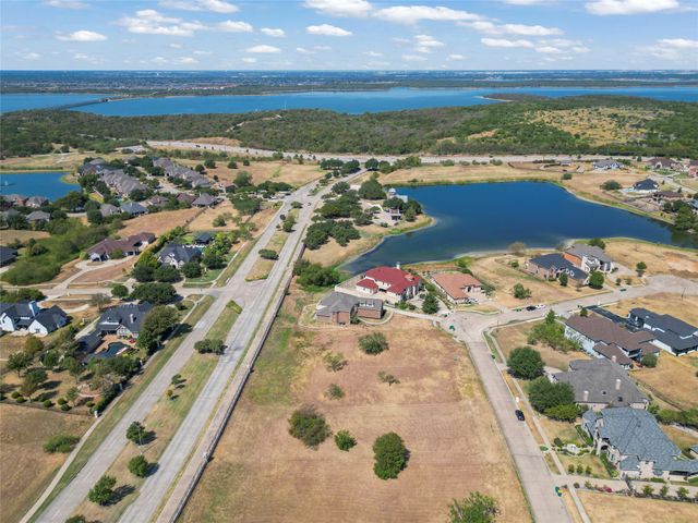 443 Breezeway Court, Cedar Hill, TX 75104