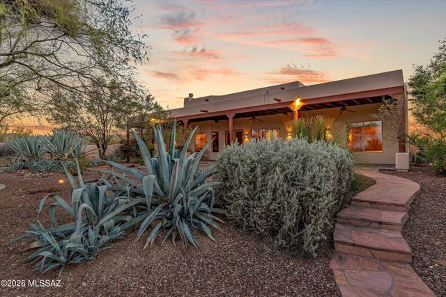 3090 N Corte Lindo Cielo, Tucson, AZ 85745
