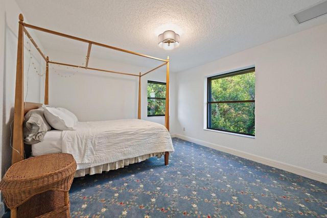 18907 SE Loxahatchee River Road, Jupiter, FL 33458