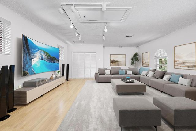 18907 SE Loxahatchee River Road, Jupiter, FL 33458