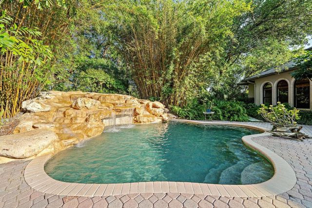 18907 SE Loxahatchee River Road, Jupiter, FL 33458