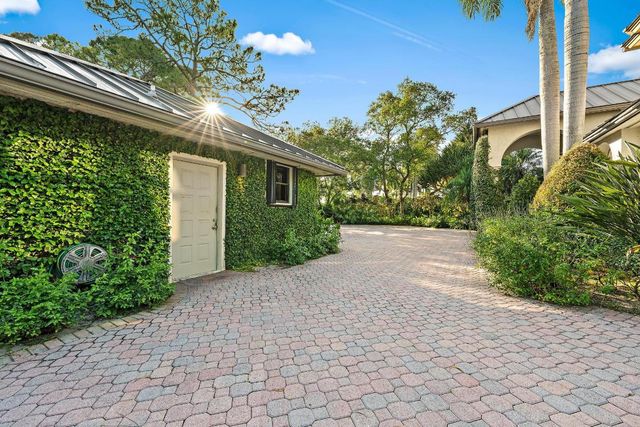 18907 SE Loxahatchee River Road, Jupiter, FL 33458