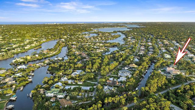 18907 SE Loxahatchee River Road, Jupiter, FL 33458