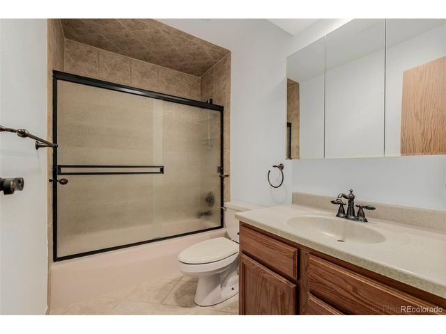 3525 S Brentwood St, Denver, CO 80235