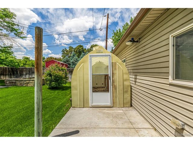 3525 S Brentwood St, Denver, CO 80235