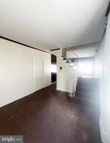 102 S HICKORY ST, Mount Carmel, PA 17851