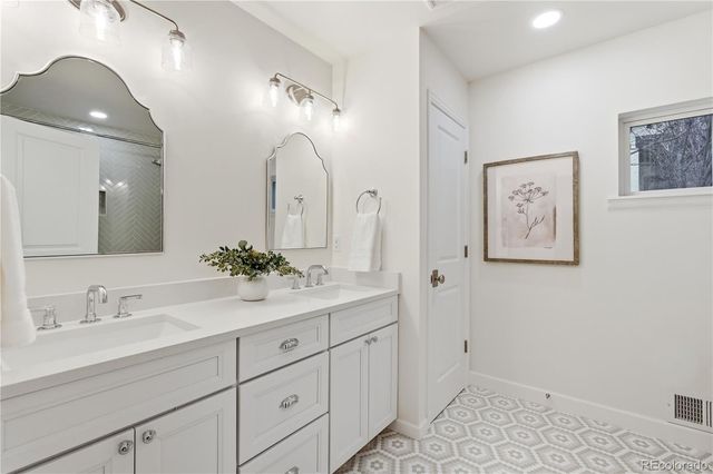 545 S Harrison Lane, Denver, CO 80209