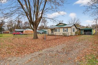 715 S Hickory Street, Nowata, OK 74048