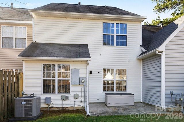 9733 Elizabeth Townes Lane, Charlotte, NC 28277